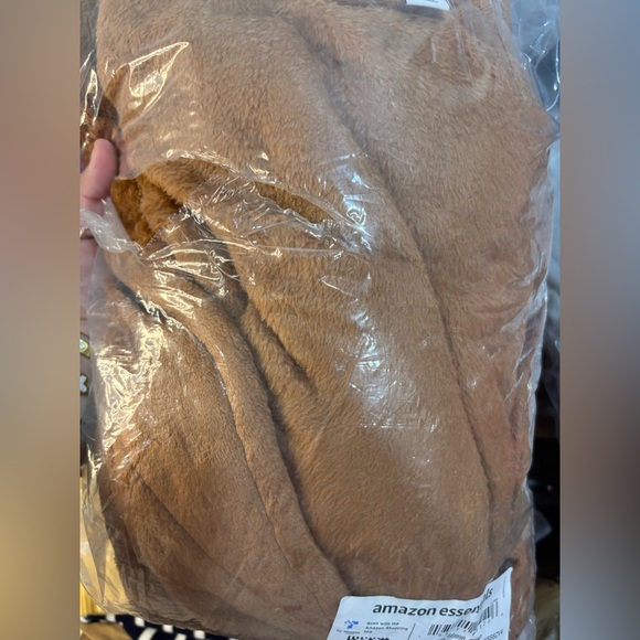 Cozy Light Green Plush Robe - Picture 3 of 4